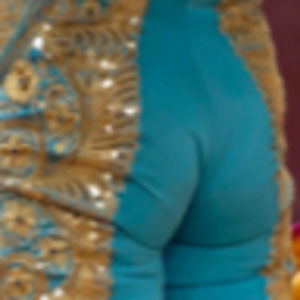 Meet your Posher, Claire